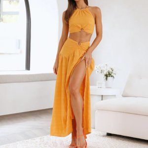 NEVER WORN SUNLIGHT MOMENTS MATCHING SET - MAXI SKIRT AND CROP TOP